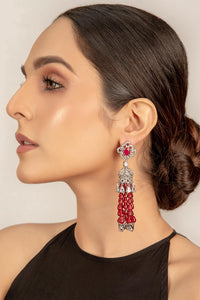 Livishly exaggerated high quality zircon setting, the earring piroi of real Red beads This jewelry is from Maria B Heritage Collection 2021 in the UK, USA and Australia. Lebaasonline are the largest stockist of Maria B Pakistani Jewelry, ring, jhoomar, Ranihaar necklace and earrings with gold and silver plating