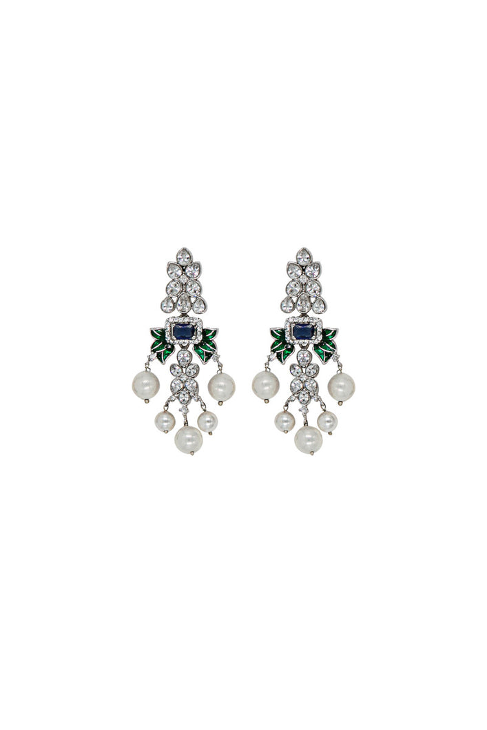 Beautiful Stud with handset rhodium plated enchanted zircons along with shalper pearl. This jewellery is from Maria B Heritage Collection 2021 in the UK, USA and Australia. Lebaasonline are the largest stockist of Maria B Pakistani Jewellery, ring, jhoomar, Ranihaar, necklace and earrings with gold and silver plating.