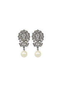 Rhodium plated earing in diamond cut zircons along with shalper pearl.. This jewelry is from Maria B Heritage Collection 2021 in the UK, USA and Australia. Lebaasonline are the largest stockist of Maria B Pakistani Jewelry, ring, jhoomar, Ranihaar necklace and earrings with gold and silver plating