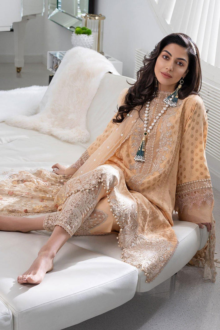 Buy Sobia Nazir’s Luxury Lawn Collection 2021 Peach Dress from our website We are largest stockists of Sobia Nazir Lawn 2021 Maria b Pret collection The Pakistani designer clothes are now trending in Mehndi Party Wear dresses and Bridal Collection Buy eid dresses in Birmingham, UK USA Spain from Lebaasonline in SALE!