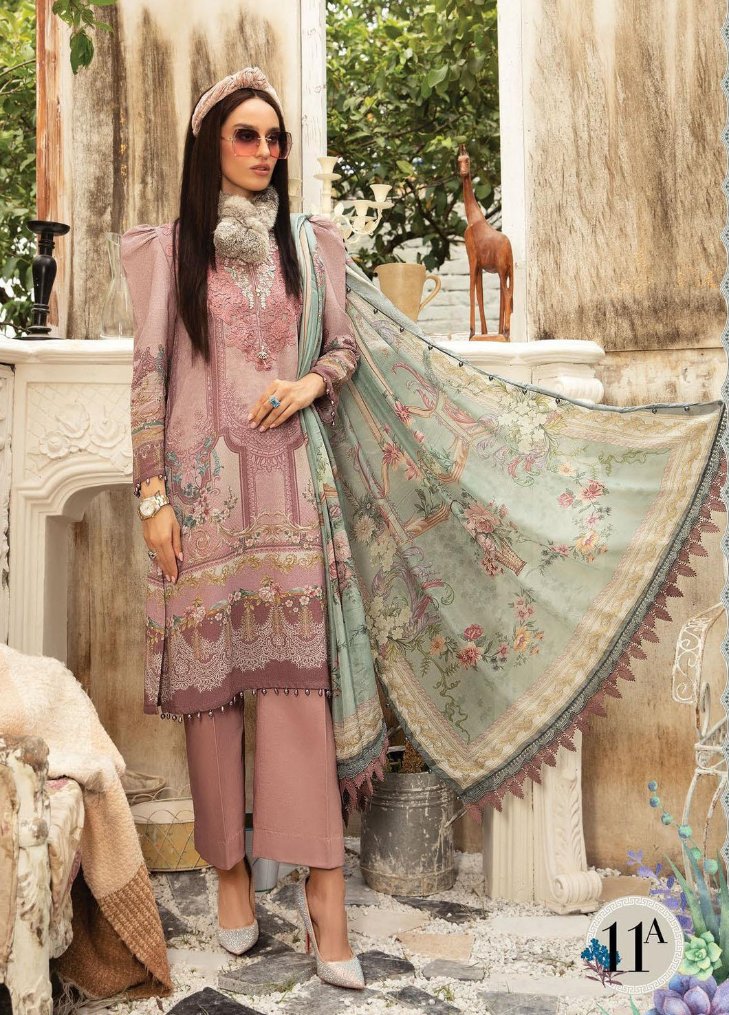 Maria B | M Prints Winter 21 | MPT-11-A Lavender Winter Shawl dress @lebaasonline. We are largest stockists of various Pakistani designer dresses such as Maria B, Sana Safinaz. Evening/ Party wear dresses can be customized at our Pakistani designer boutique. Get Pakistani designer dresses online UK in USA, France!