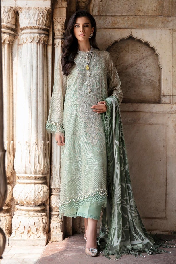 Sana Safinaz Winter Collection 2022 is beautifully created and luxurious clothing for this winter season with woollen shawl. Sana Safinaz Muzlin Winter'22 Ready to Wear and Unstitched Suits designed for stylish women UK USA & Dubai. Next day delivery !