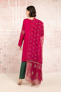 Buy Maria B Suit Pink SF-W21-08 Pink color Ready to Wear. READY MADE MARIA B BRIDAL COLLECTION UK 2021 Rejoice this season with balance of dynamic hues with  Pakistani Wedding designer clothes 2021 from the top fashion designer such as MARIA. B online in UK & USA Express shipping to London Manchester & worldwide 