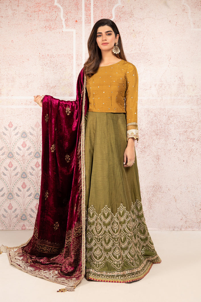 Buy Suit Mustard SF-W21-28 | Maria B Ready to Wear Online dresses UK 2021 Rejoice this season with balance of dynamic hues with Pakistani Wedding designer clothes 2021 from the top fashion designer such as MARIA. B online in UK & USA Express shipping to London Manchester & worldwide from Lebaasonline