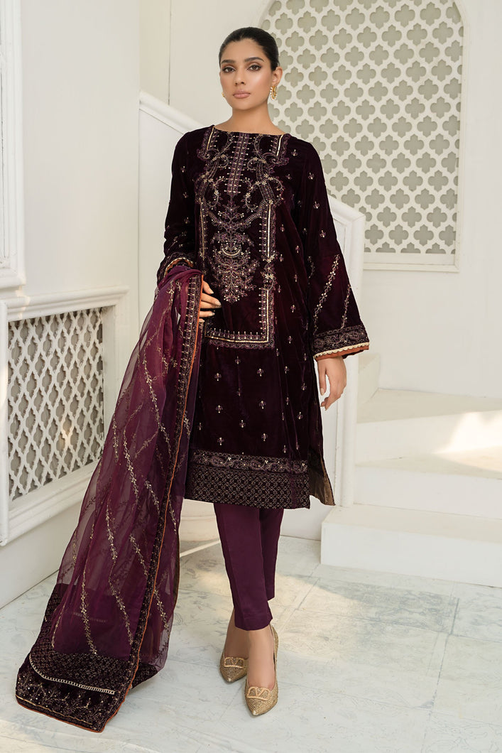 Buy Suit Purple SF-W22-11 | Maria B Ready to Wear Online dresses UK 2022 Rejoice this season with balance of dynamic hues with PAKISTANI WEDDING DRESSES ONLINE UK from the top fashion designer such as MARIA. B online in UK & USA Express shipping to London Manchester & worldwide from Lebaasonline only